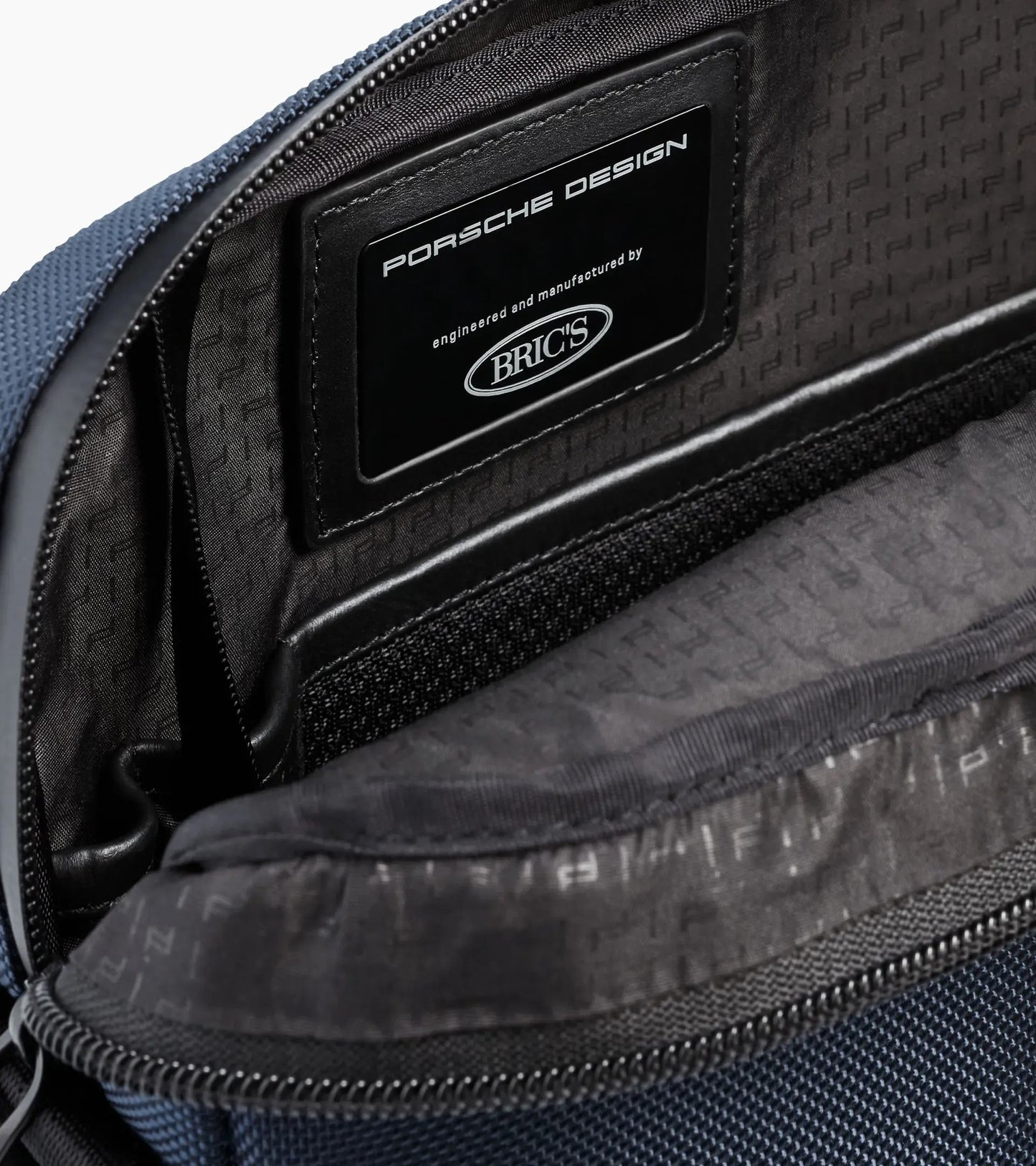 Porsche Design Top Pick | Roadster Pro Shoulder Bag XS