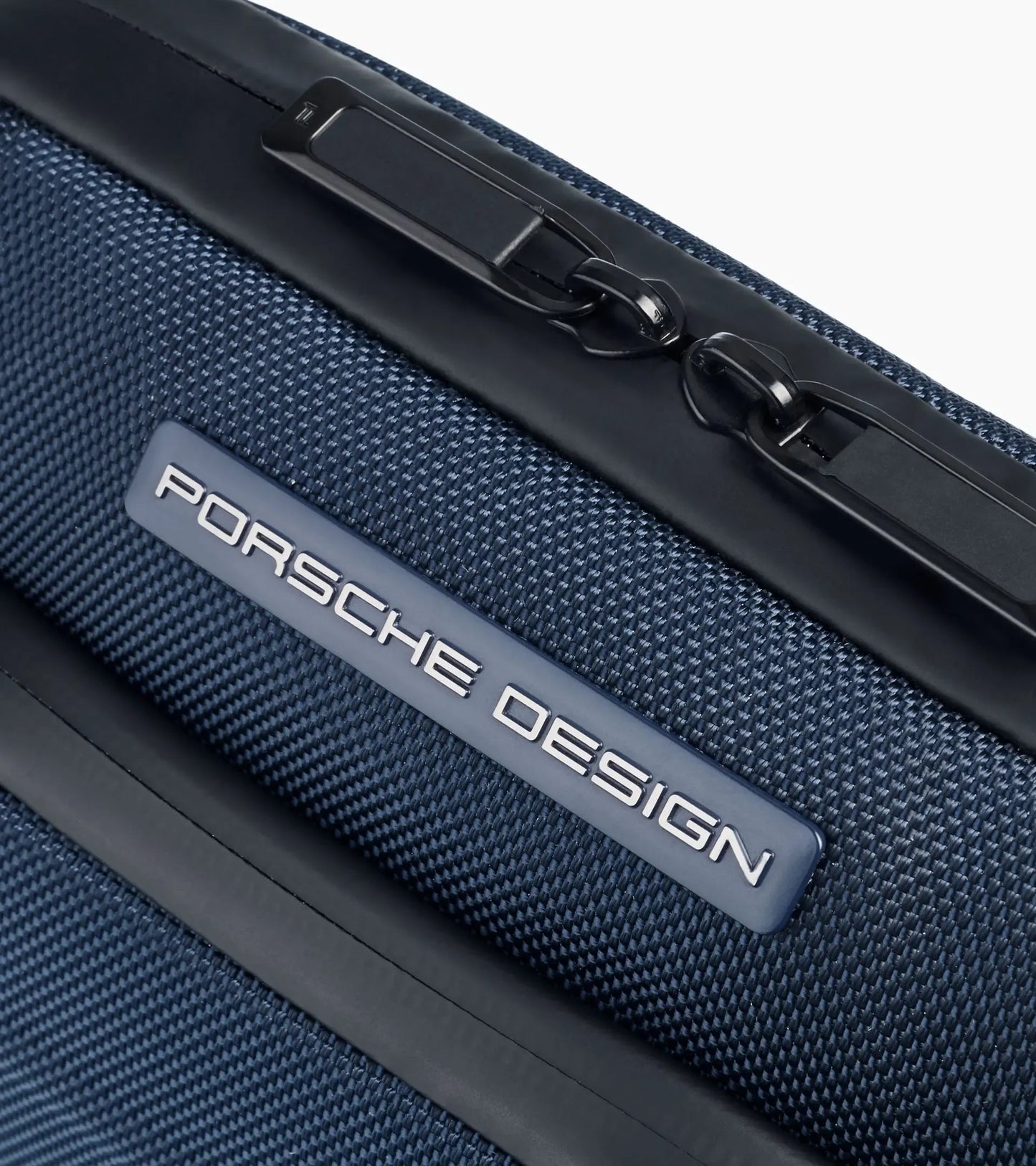 Porsche Design Smart Buy | Roadster Pro Shoulder Bag S