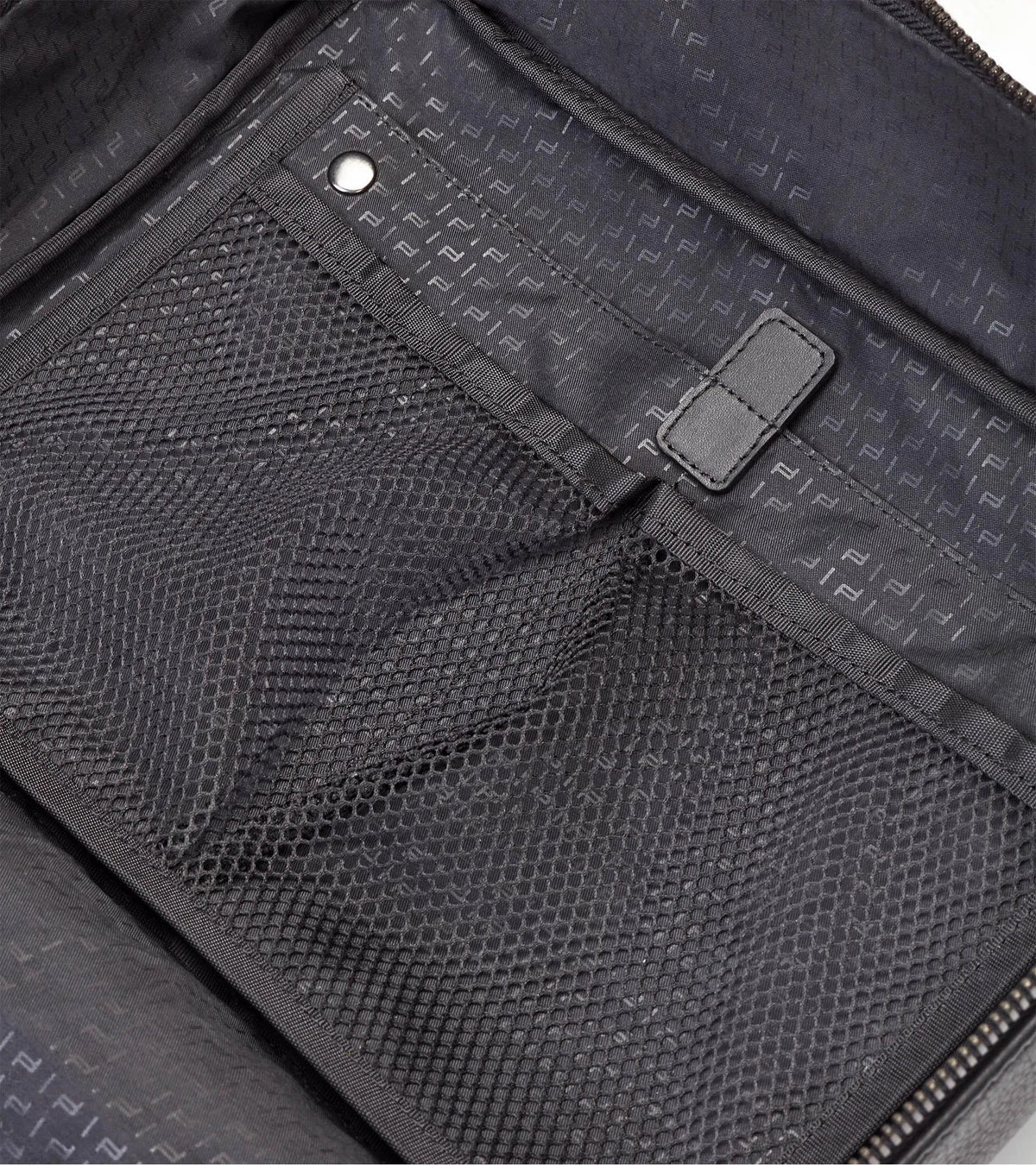 Porsche Design Value | Urban Eco Washbag L