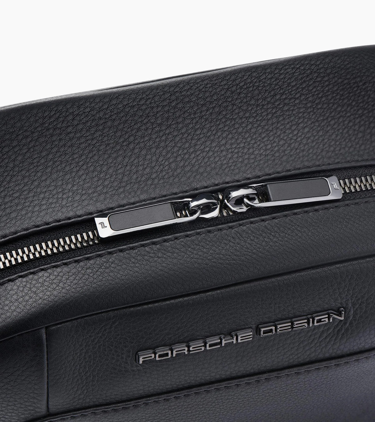 Porsche Design Everyday | Roadster Leather Washbag M