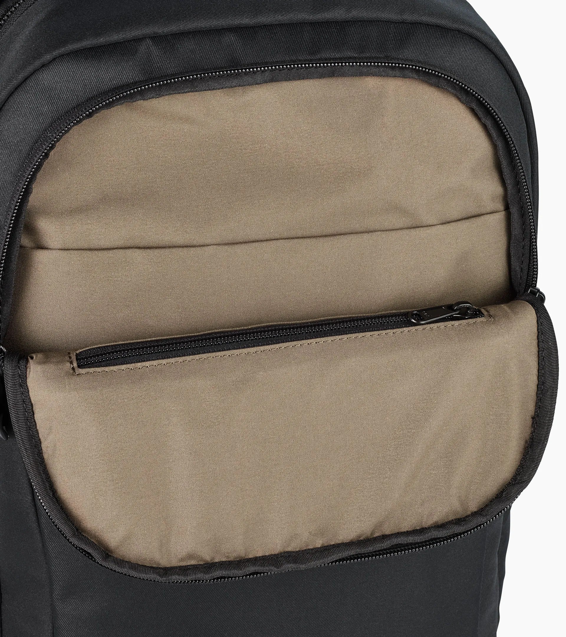 Porsche Design Everyday | Business Backpack – Essential