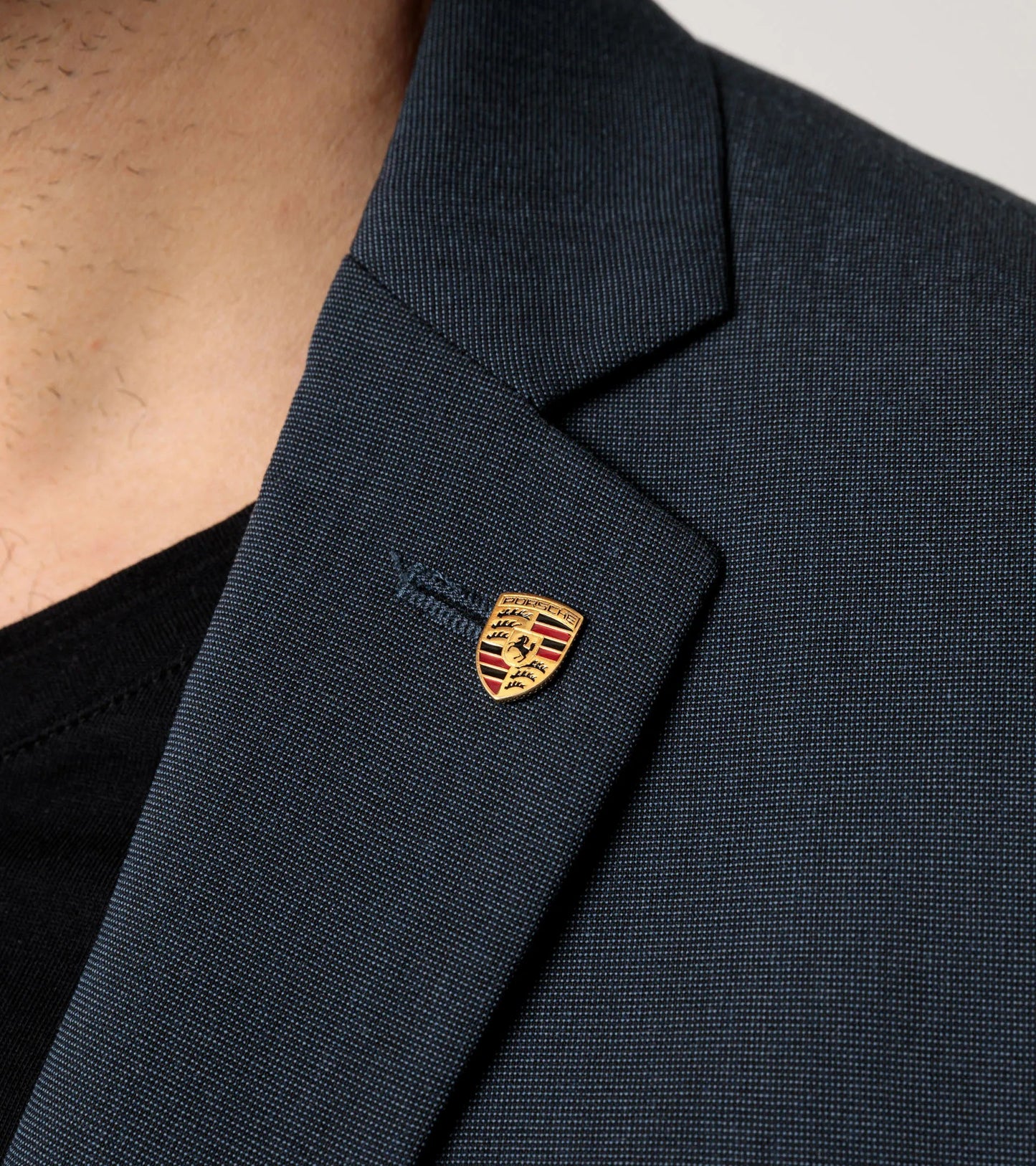 Porsche Design Everyday | Crest pin – Essential