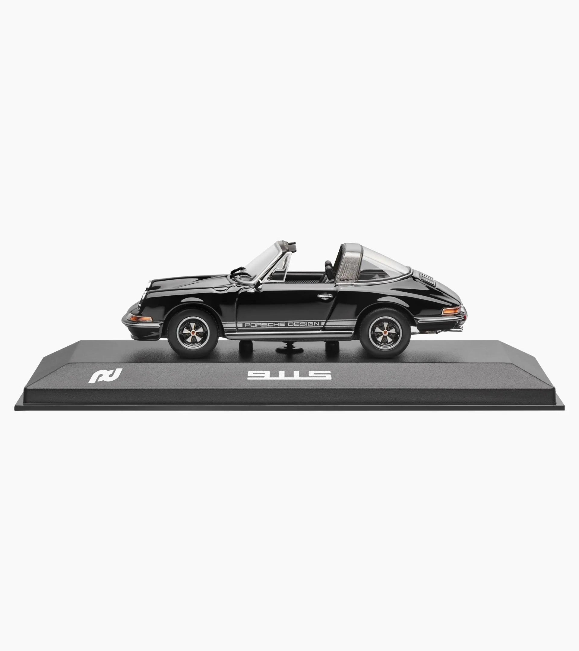 Porsche Design Everyday | Porsche 911 S 2.4 Targa (1972)