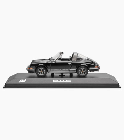 Porsche Design Everyday | Porsche 911 S 2.4 Targa (1972)
