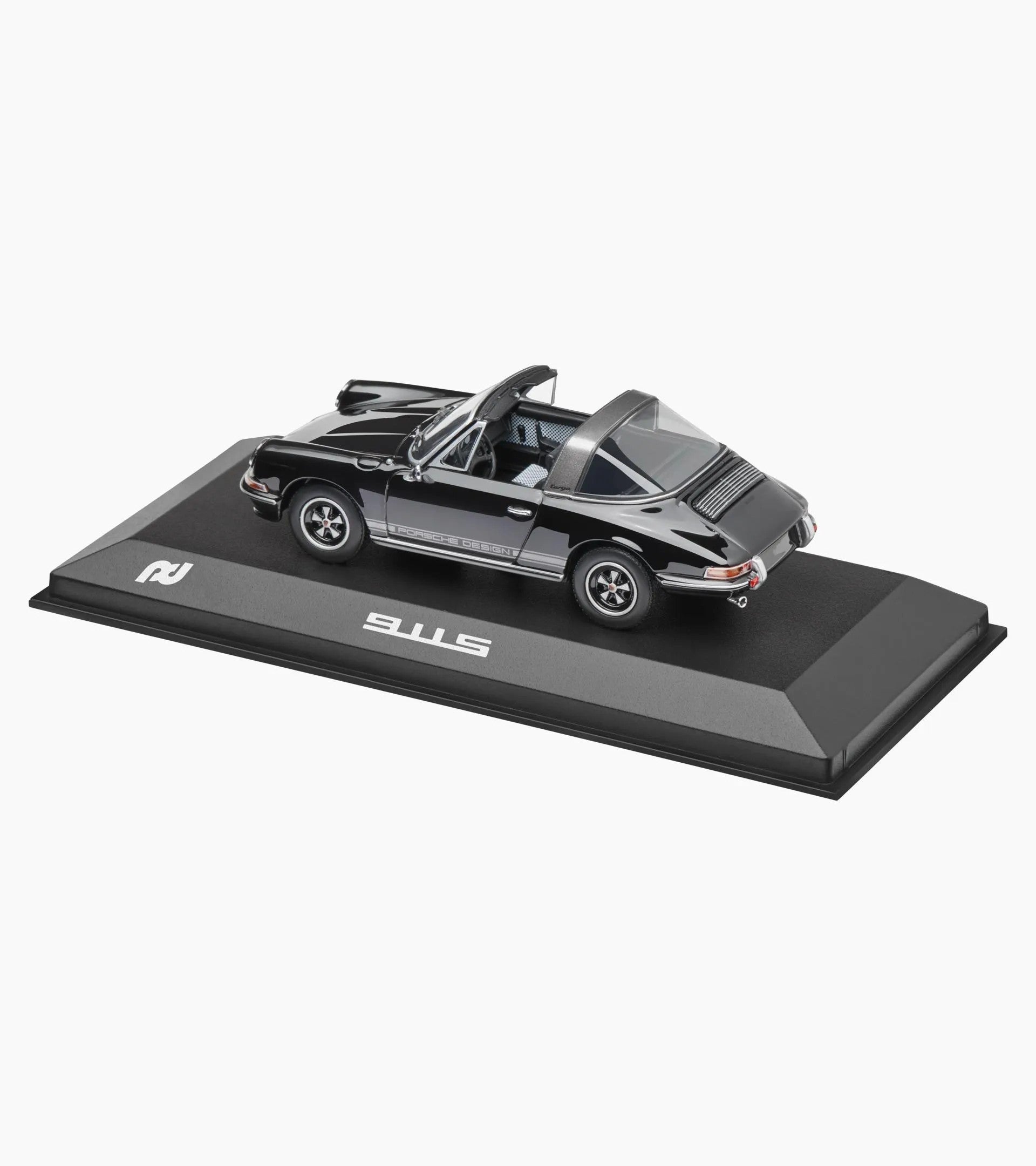 Porsche Design Everyday | Porsche 911 S 2.4 Targa (1972)