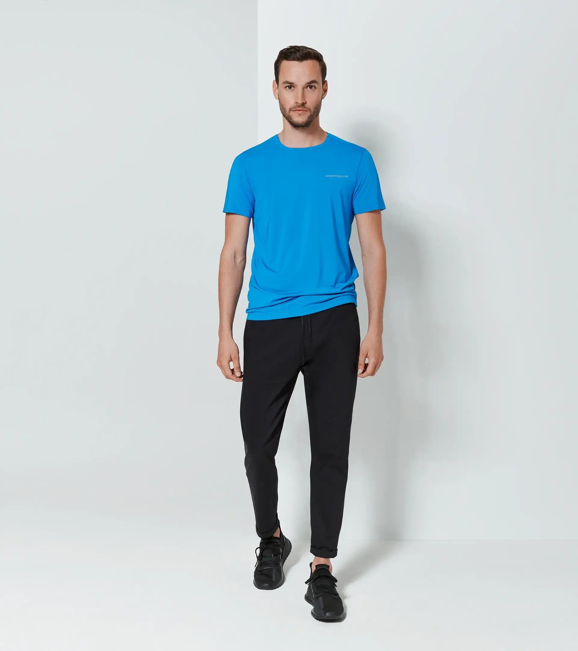Porsche Design Customer Favorite | T-Shirt – Taycan