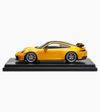 Porsche Design Latest | Porsche 911 GT3 (992) signal yellow – Limited edition