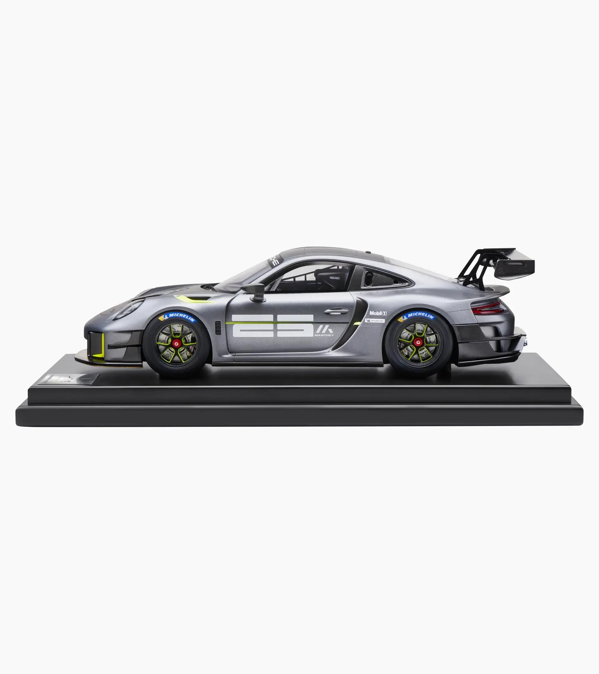 Porsche Design Quality | Porsche 911 GT2 RS Clubsport 25 – Ltd.