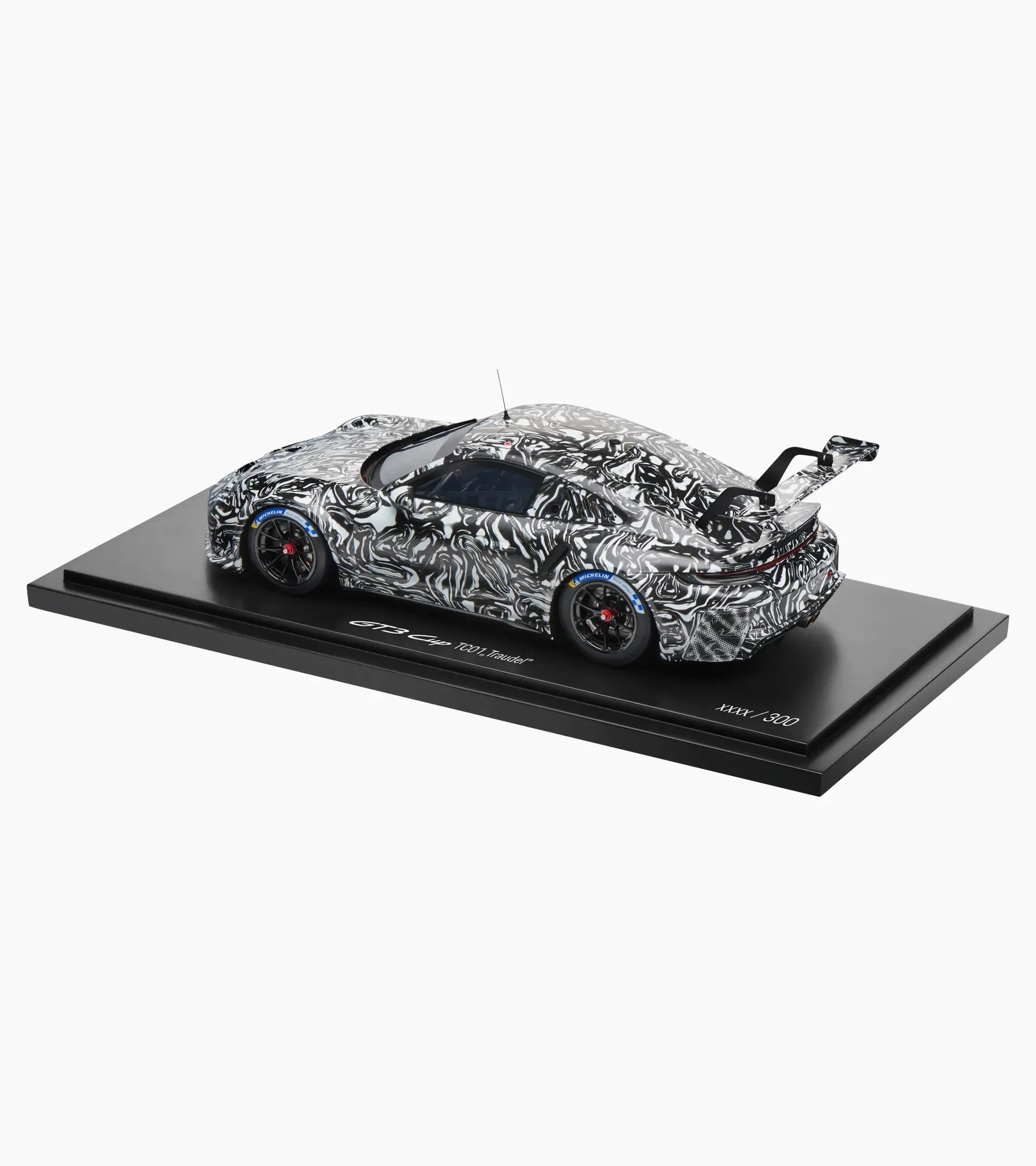 Porsche Design Top Pick | Porsche 911 GT3 Cup (992) – Limited edition