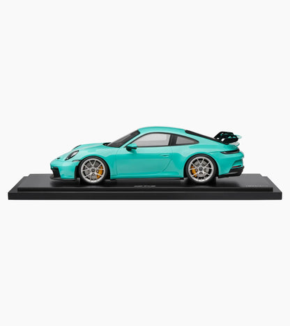 Porsche Design Everyday | Porsche 911 GT3 (992) mint green  – Limited edition