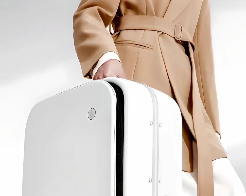 lightweight suitcases on wheels